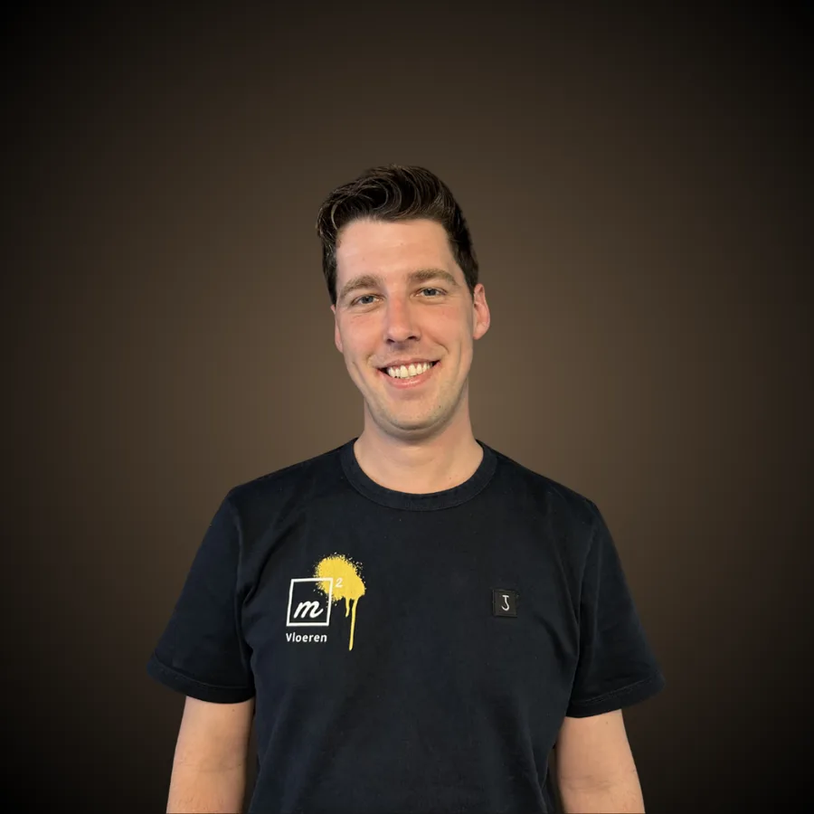Kevin, stoffeerder bij M2 Vloeren